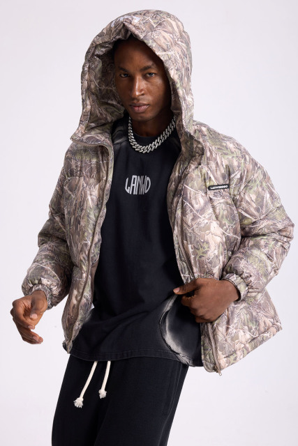 Custom insulated double-breasted men's winter puffer jackets for warmth