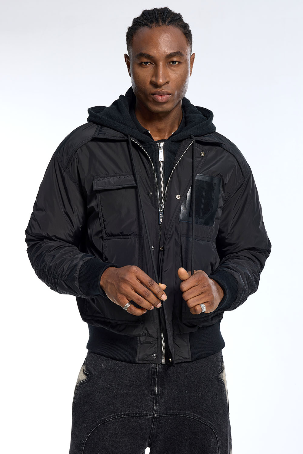 OEM Wholesale Men's Winter Coats, Hot Sale Thickened Jackets with Waterproof Function