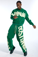Manufacturer custom 100% cotton zip-up hoodie & acid-washed embroidered patch sweatpants set