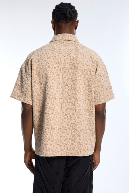 Custom Men's Beige Floral Embossed Shirt with Crochet Flower Applique - Short Sleeve Streetwear Top