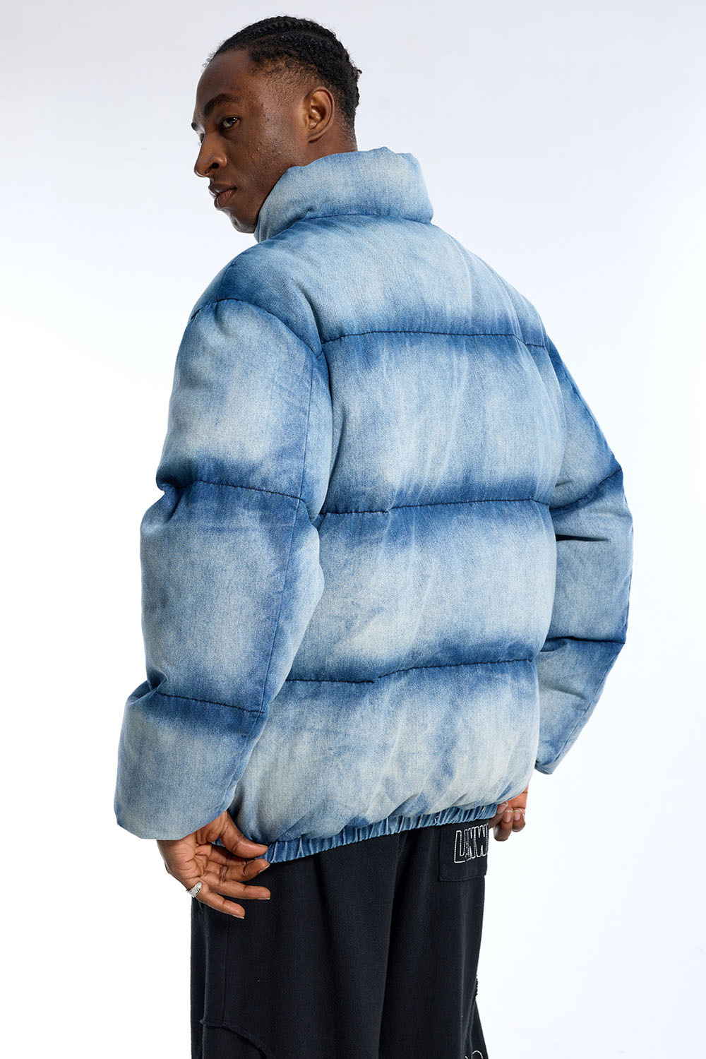 Custom Men's Gradient Denim Puffer Jacket Embroidered Logo Streetwear Winter Coat