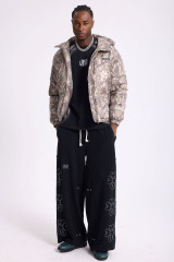 Custom insulated double-breasted men's winter puffer jackets for warmth