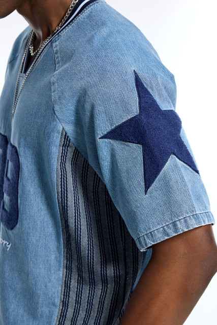 Custom Oversized Light Wash Denim Sports Jersey with Star Patch & Lanwo Story Embroidery