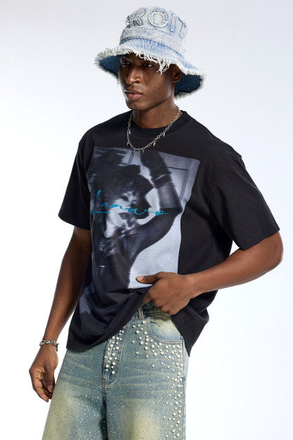 Custom Men's Black Abstract Figure Graphic T-Shirt - LANWO Signature Streetwear Tee