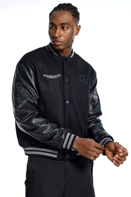 Custom Streetwear Black Varsity Jacket - Contrast Leather Sleeves & Embroidered Detail Casual Bomber