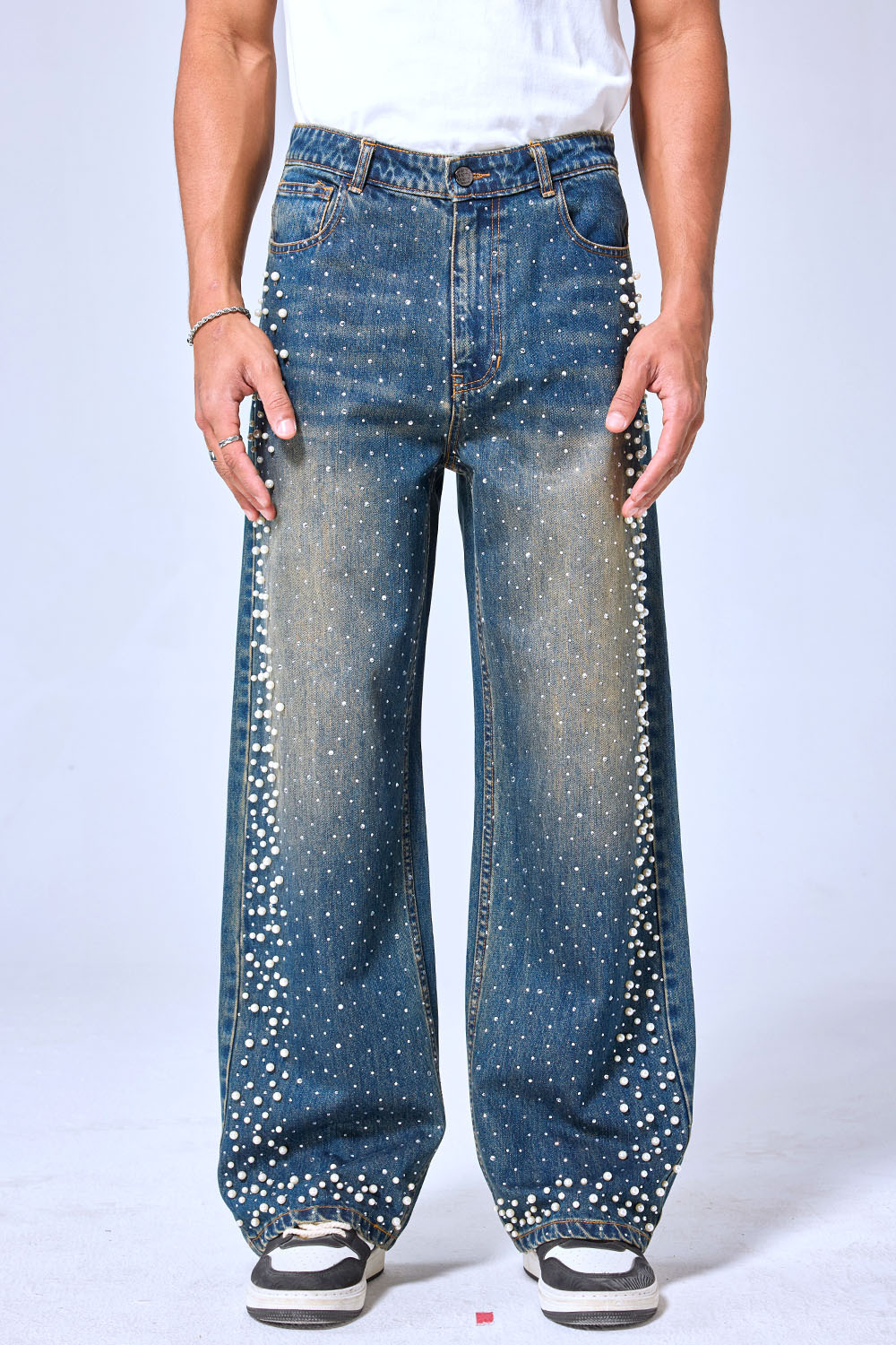 OEM Custom Logo Vintage Washed Pearl & Rhinestone Wide Leg Denim Pants - Baggy Streetwear Sparkly Jeans