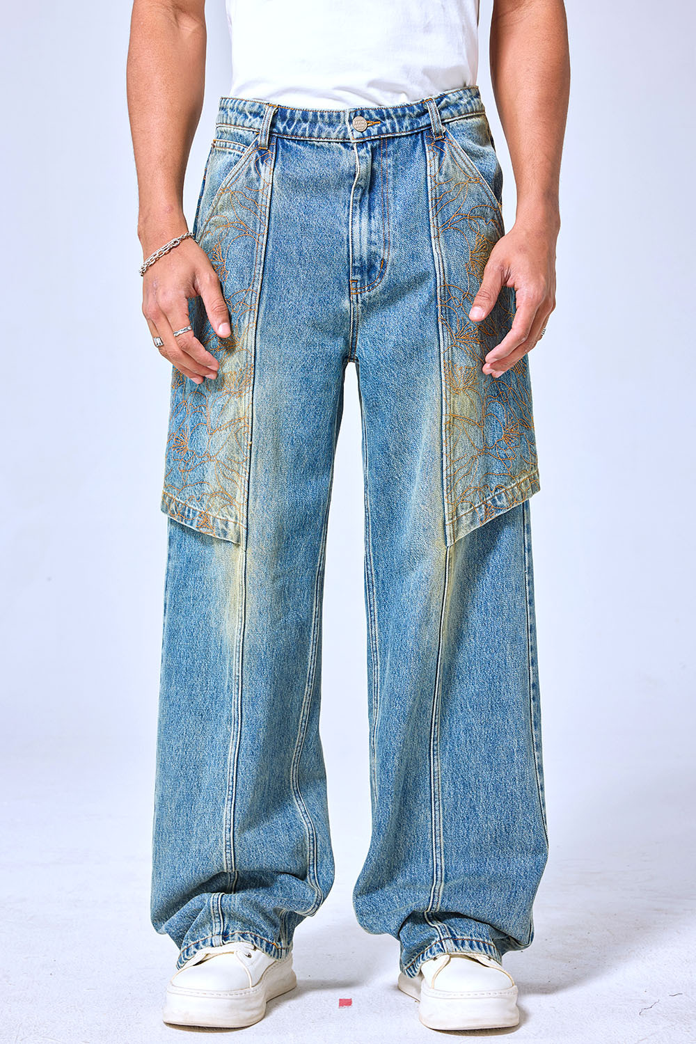 OEM Custom Floral Embroidered Baggy Jeans - Vintage Washed Blue Wide Leg Streetwear Denim Pants