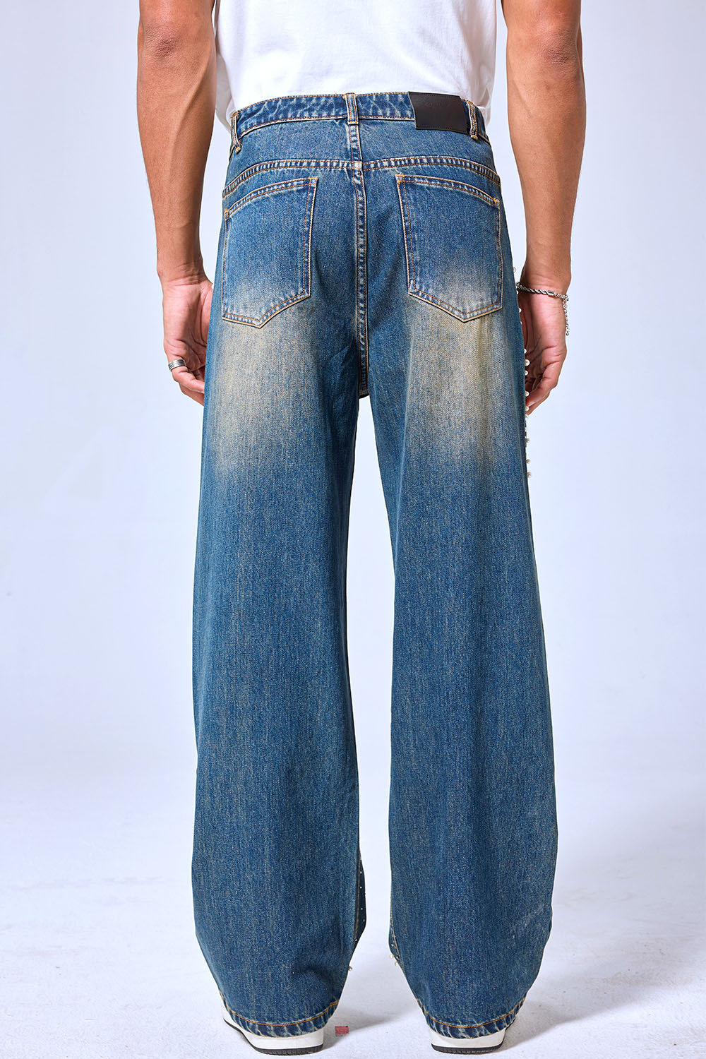 OEM Custom Logo Vintage Washed Pearl & Rhinestone Wide Leg Denim Pants - Baggy Streetwear Sparkly Jeans