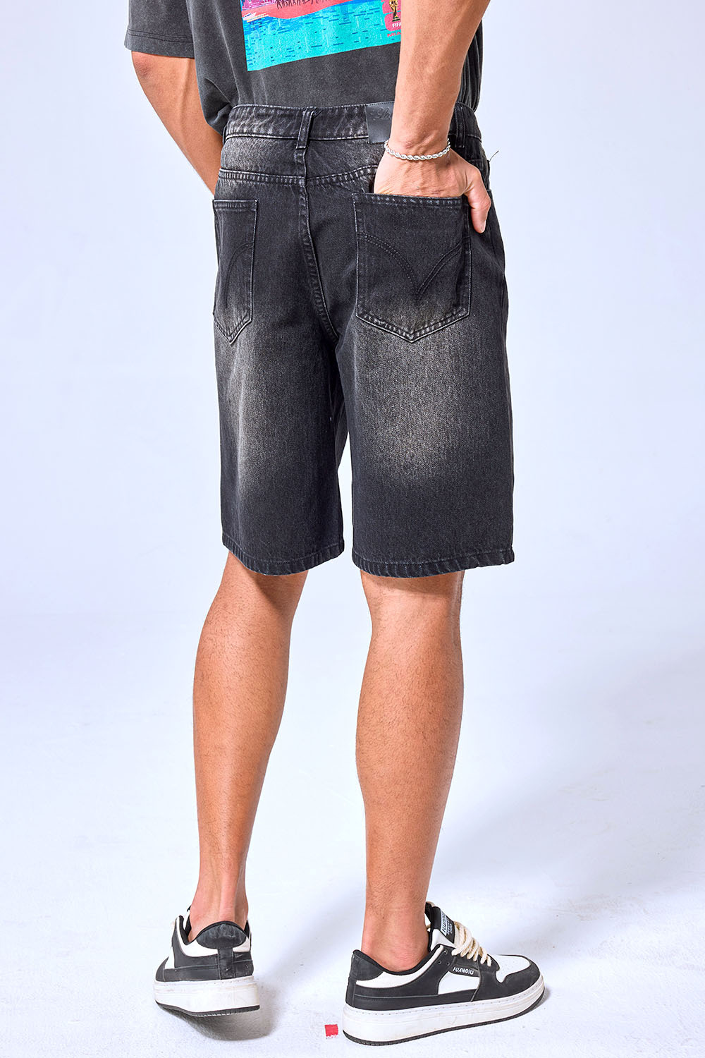 OEM Custom Logo Vintage Black Wash Skull Embroidery Denim Shorts | Gothic Baggy Streetwear Jorts