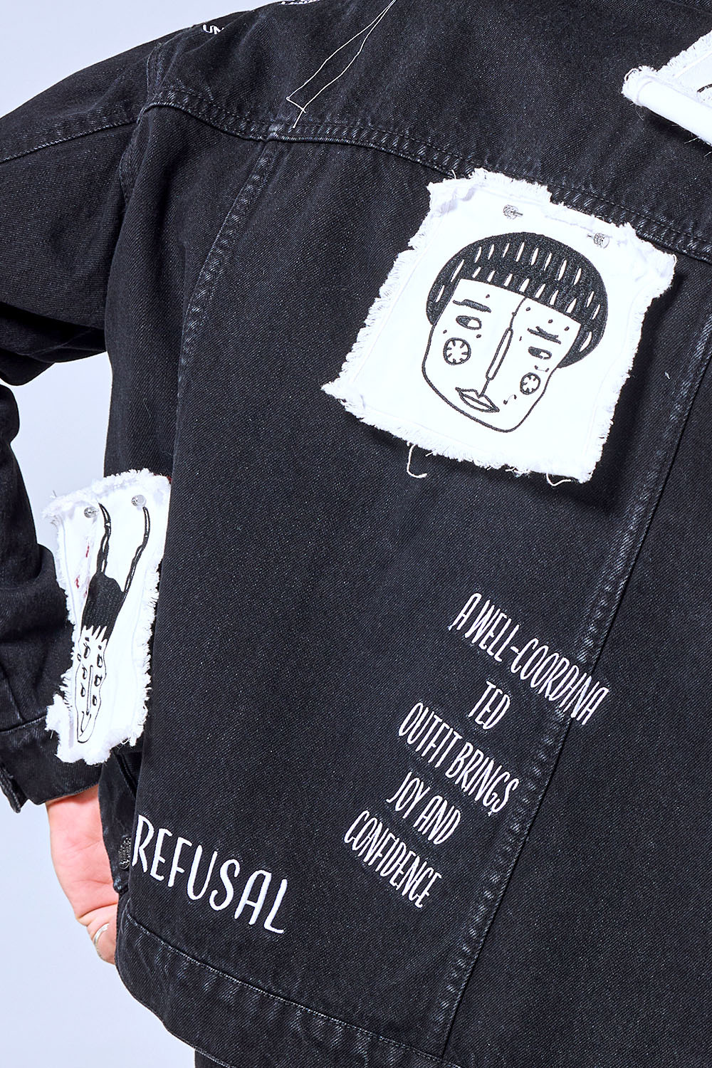 OEM Custom Logo Vintage Black Denim Jacket - Cartoon Patchwork Graffiti Streetwear Trucker Jacket