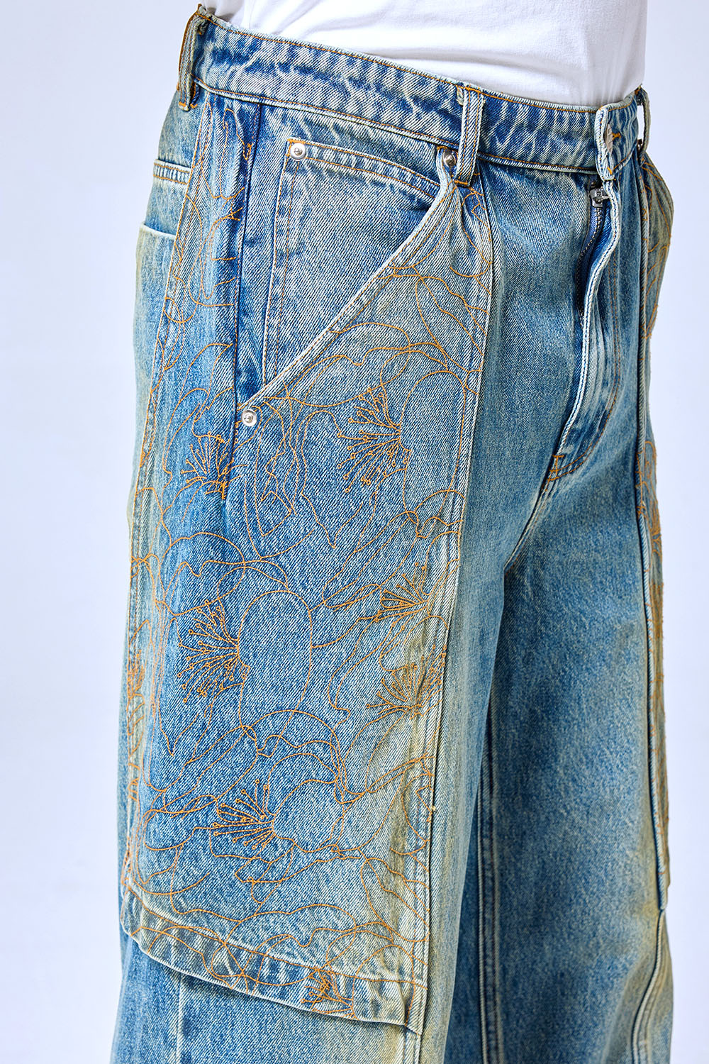 OEM Custom Floral Embroidered Baggy Jeans - Vintage Washed Blue Wide Leg Streetwear Denim Pants
