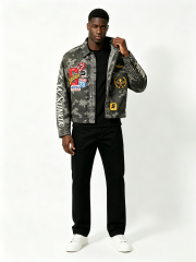 Custom Camo Print Trucker Collar Cargo Jacket Manufacturer | Men Multi Woven Patches Rhinestone Rivet Vertical Cursive Letter Oversized Tactical Streetwear Coat Private Label, 50 MOQ, 7-Day Sample & 15-Day Bulk Lead Time