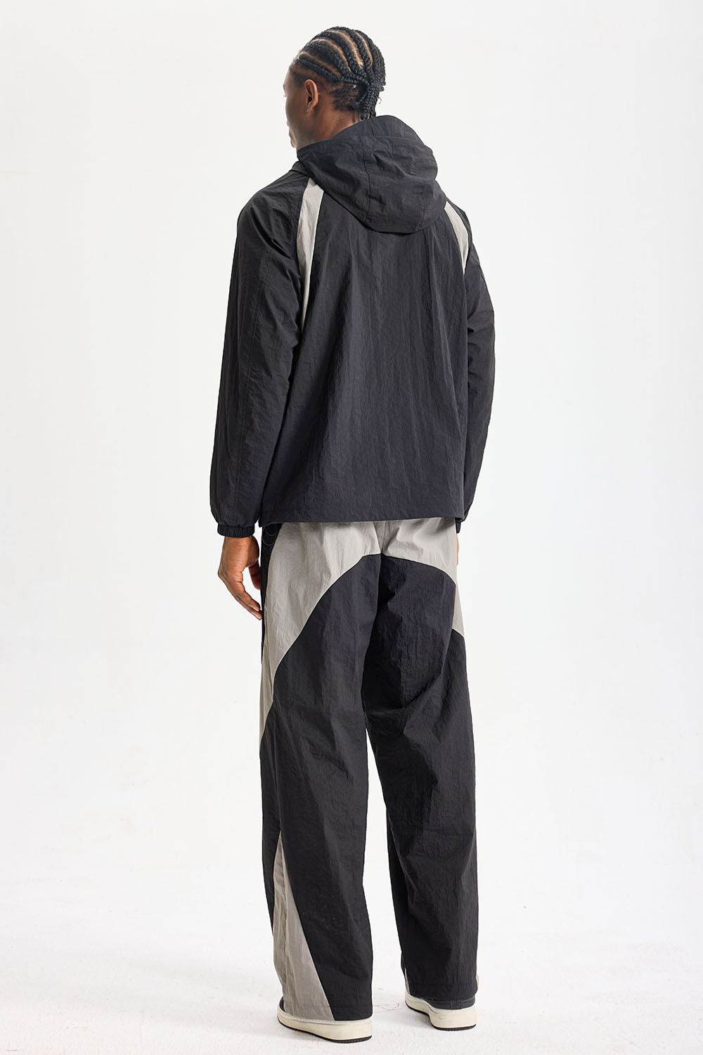 Custom Black‑Grey Color‑Block Hooded Tracksuit 2‑Piece Set | Men Crinkle Nylon Full‑Zip Hooded Windbreaker & Wide‑Leg Pants Retro Sport Streetwear Sweatsuit