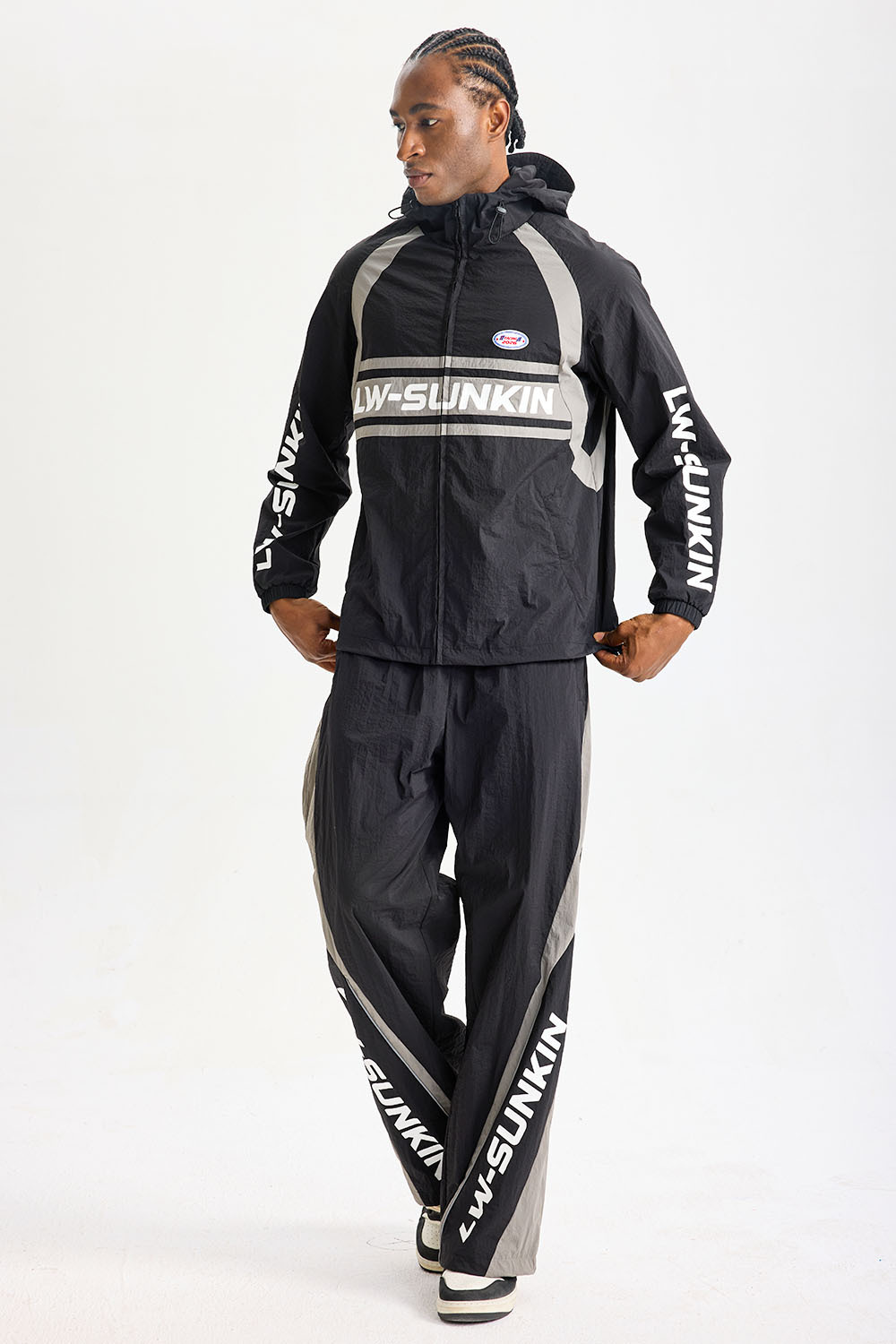 Custom Black‑Grey Color‑Block Hooded Tracksuit 2‑Piece Set | Men Crinkle Nylon Full‑Zip Hooded Windbreaker & Wide‑Leg Pants Retro Sport Streetwear Sweatsuit