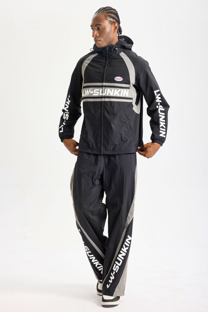 Custom Black‑Grey Color‑Block Hooded Tracksuit 2‑Piece Set | Men Crinkle Nylon Full‑Zip Hooded Windbreaker & Wide‑Leg Pants Retro Sport Streetwear Sweatsuit