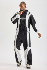 Custom Black‑White Curved Spliced Hooded Tracksuit 2‑Piece Set | Men Crinkle Nylon Zip‑Up Hooded Windbreaker & Wide‑Leg Pants Retro Racing Streetwear Sweatsuit