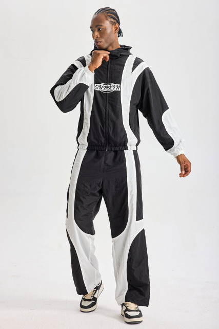 Custom Black‑White Curved Spliced Hooded Tracksuit 2‑Piece Set | Men Crinkle Nylon Zip‑Up Hooded Windbreaker & Wide‑Leg Pants Retro Racing Streetwear Sweatsuit