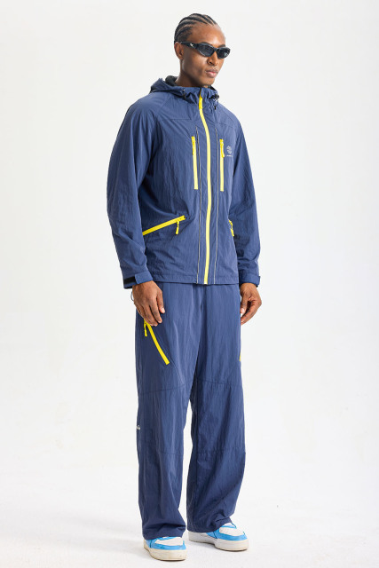 Custom Navy Yellow Contrast Zip‑Pocket Outdoor Tracksuit 2‑Piece Set | Men Hooded Windbreaker Jacket & Wide‑Leg Pants Hiking Streetwear Sweatsuit