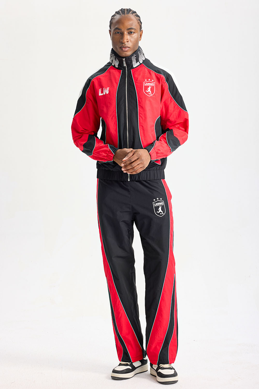 Custom Red‑Black Soccer Color‑Block Tracksuit 2‑Piece Set | Men Crinkle Nylon Stand‑Collar Windbreaker & Straight‑Leg Pants Retro Sport Streetwear Sweatsuit