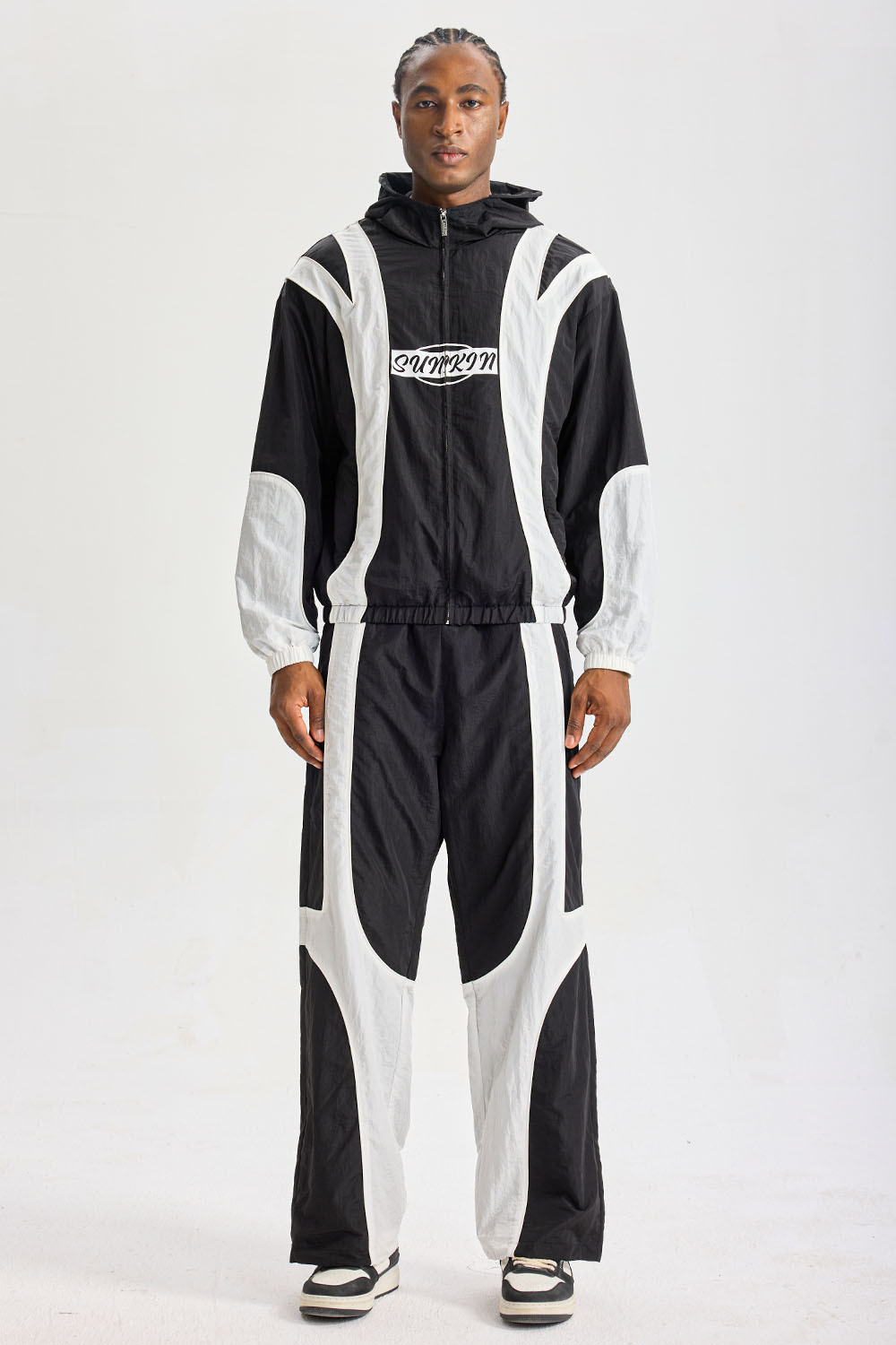 Custom Black‑White Curved Spliced Hooded Tracksuit 2‑Piece Set | Men Crinkle Nylon Zip‑Up Hooded Windbreaker & Wide‑Leg Pants Retro Racing Streetwear Sweatsuit