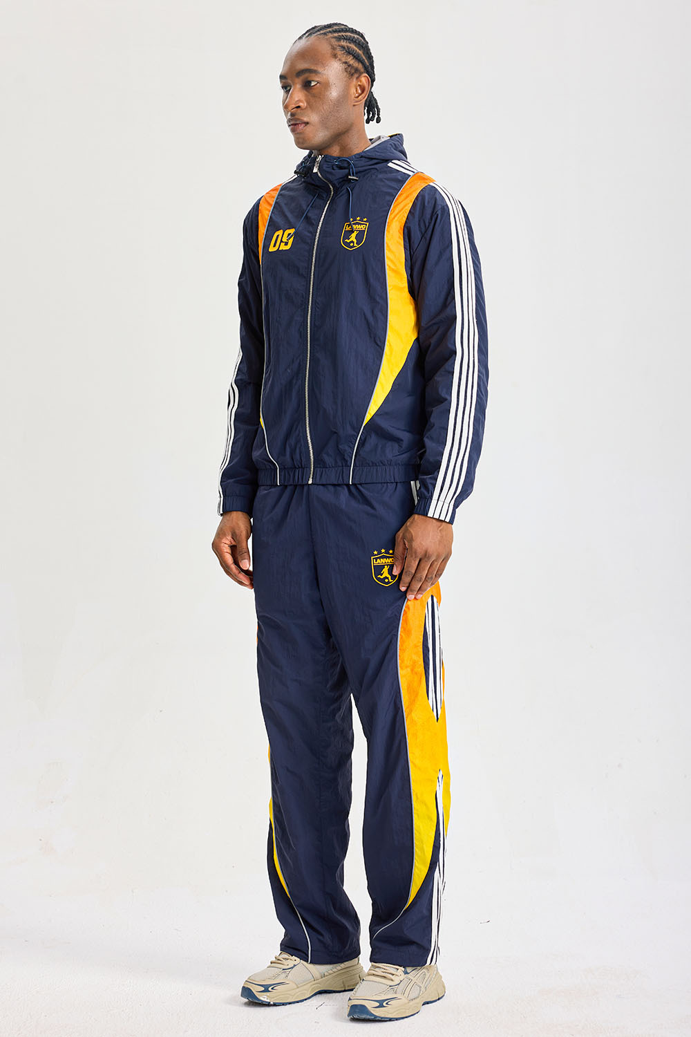 Custom Navy Blue Soccer‑Style Color‑Block Hooded Tracksuit 2‑Piece Set | Men Crinkle Nylon Zip‑Up Windbreaker & Wide‑Leg Pants Retro Football Streetwear Sweatsuit
