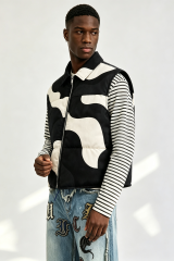 Custom Men Black White Abstract Camo Puffer Vest, Collared Zip Up Streetwear Quilted Gilet