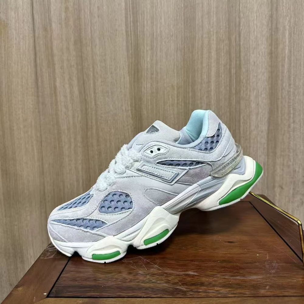 New Balance 9060 Retro Sneakers