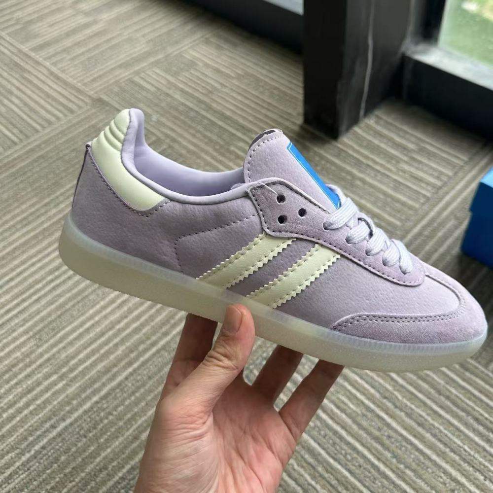 adidas Samba OG Retro Sneakers