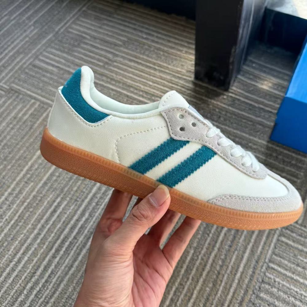 adidas Samba OG Retro Sneakers