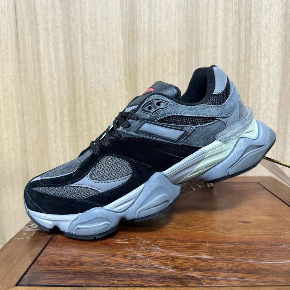 96 With shoe box