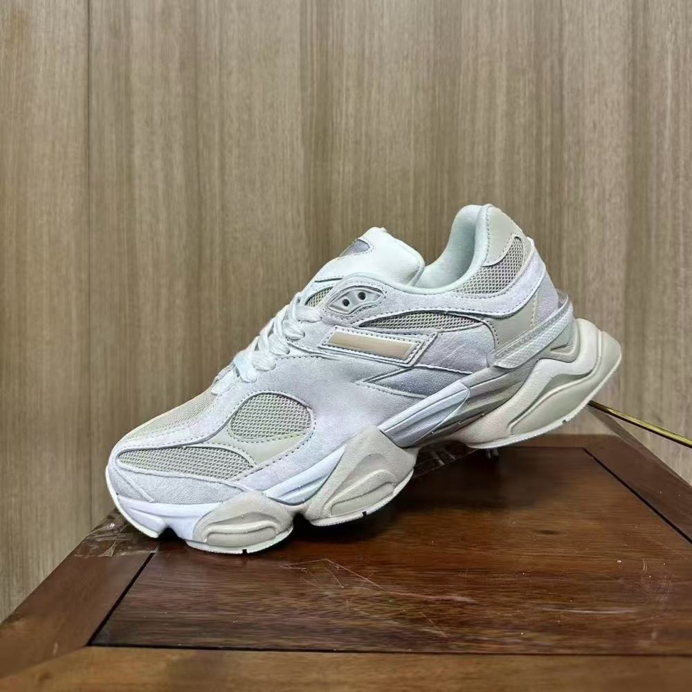 96 With shoe box