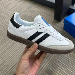 Sam1- White and Black with Steel Seal