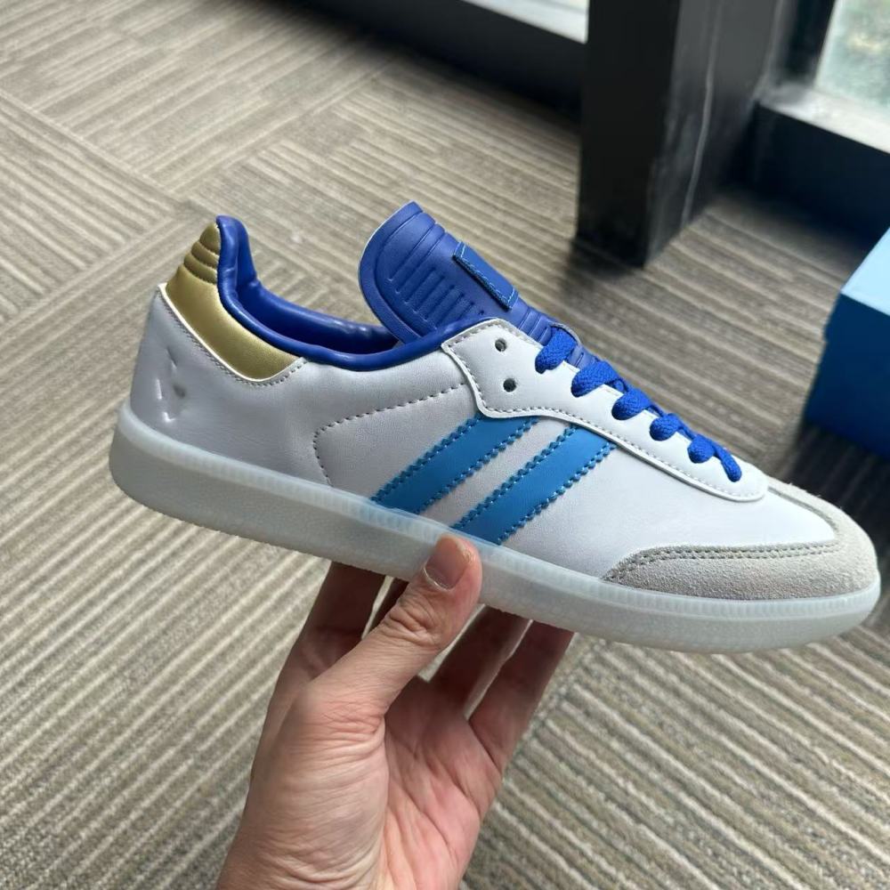 adidas Samba OG Retro Sneakers