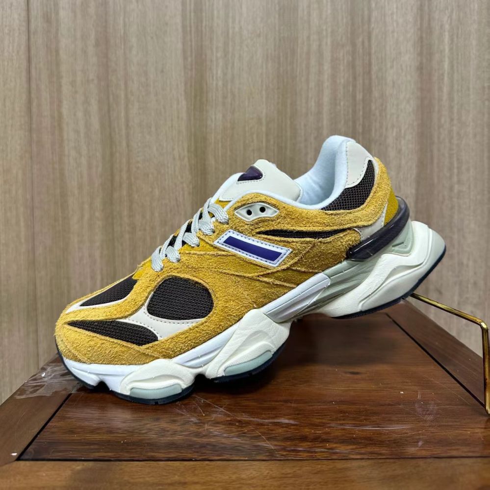 New Balance 9060 Retro Sneakers