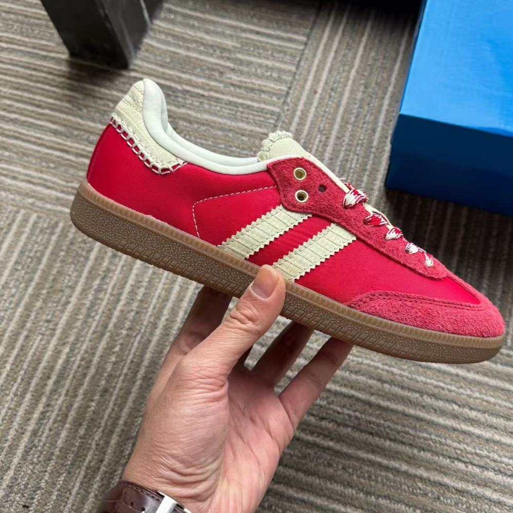 adidas Samba OG Retro Sneakers