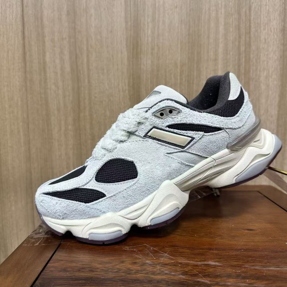 New Balance 9060 Retro Sneakers
