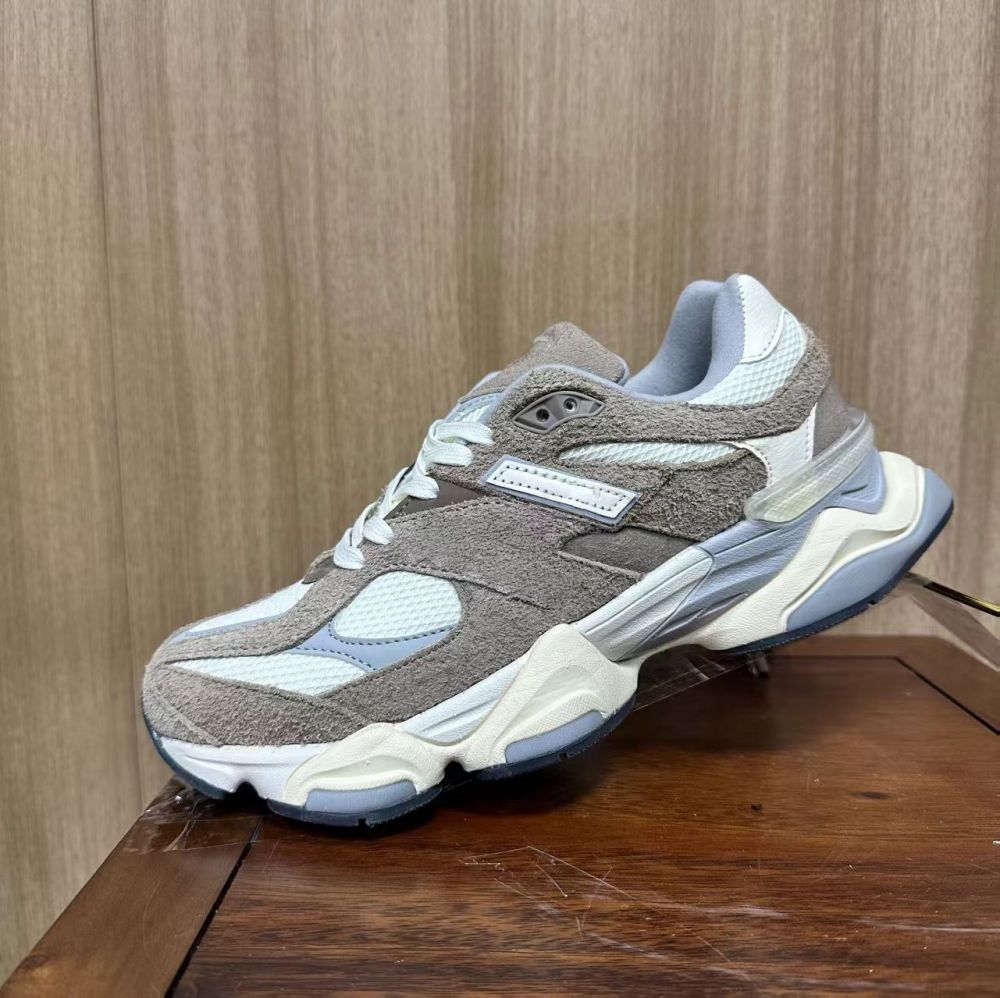 96 With shoe box