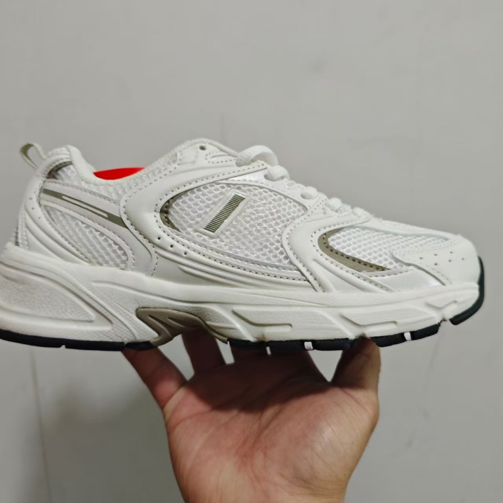 New Balance 530 Retro Sneakers