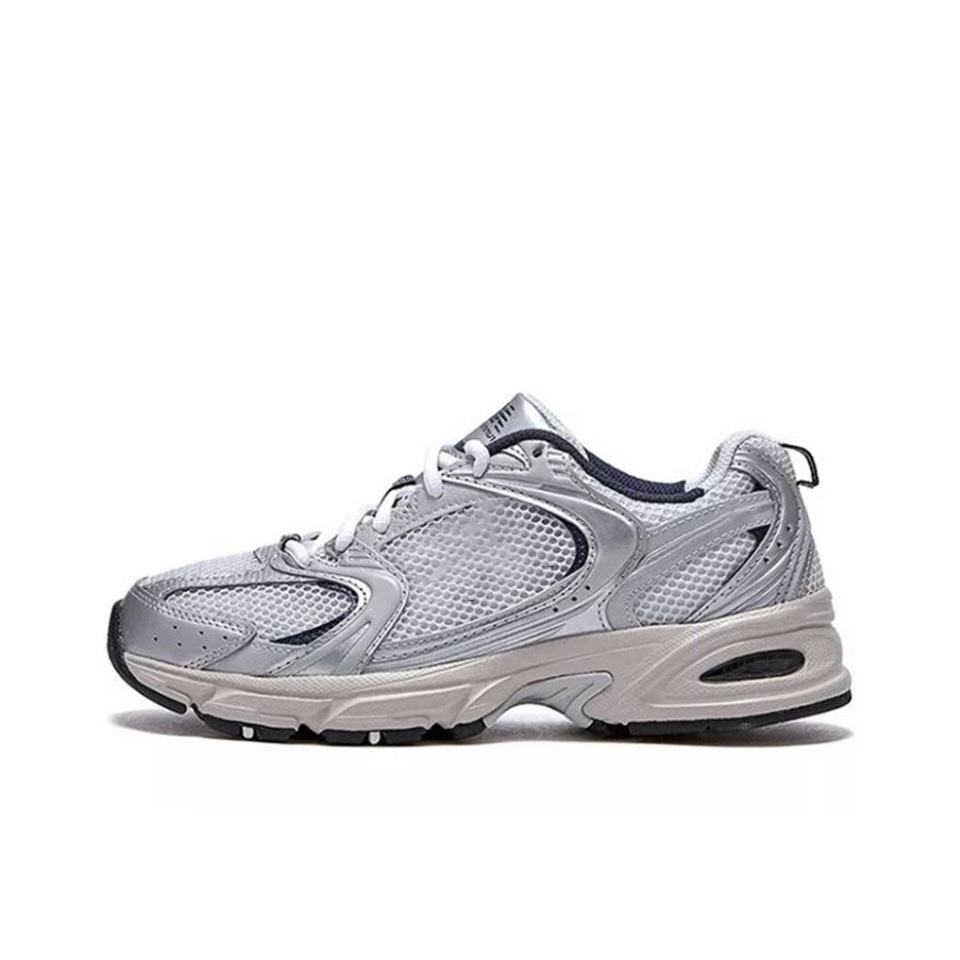 New Balance 530 Retro Sneakers