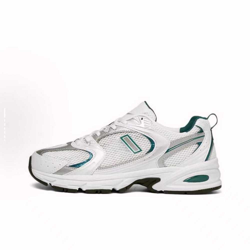 New Balance 530 Retro Sneakers