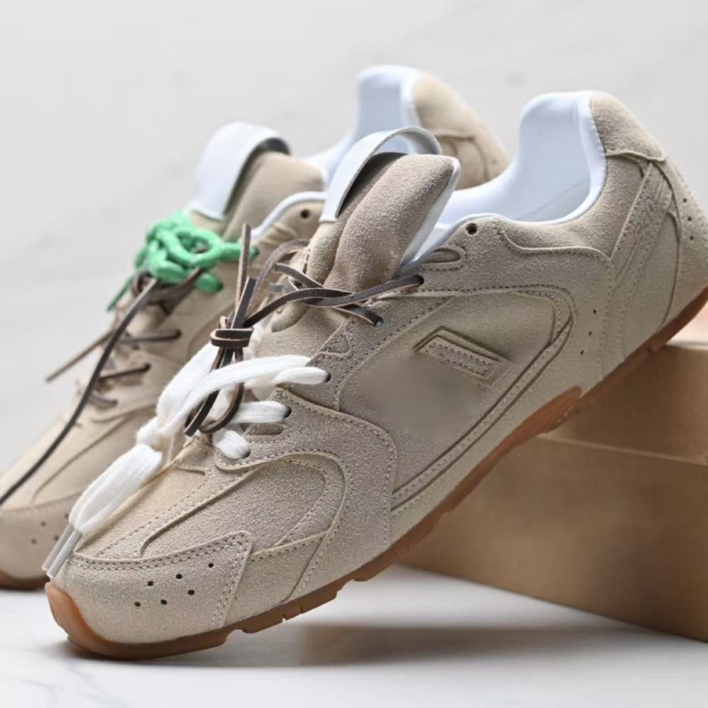 New Balance 530 Retro Sneakers