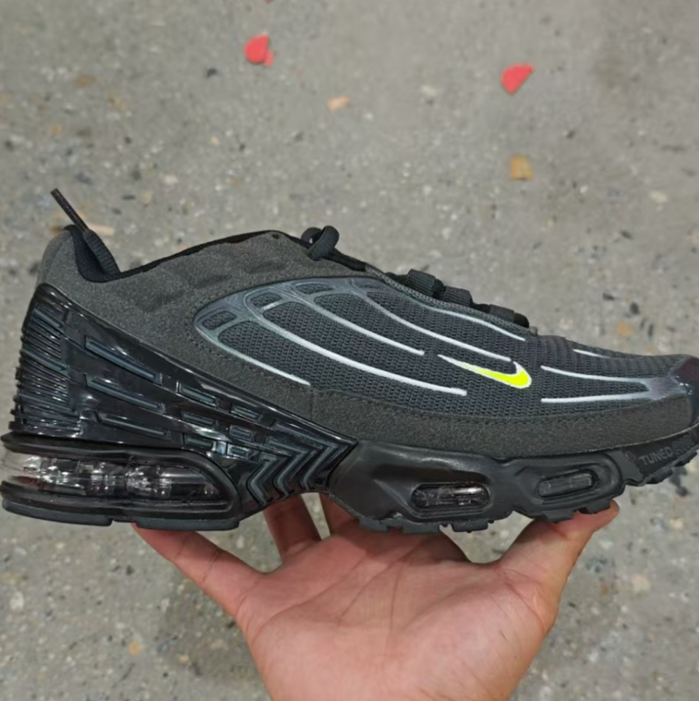 NIKE TN3
