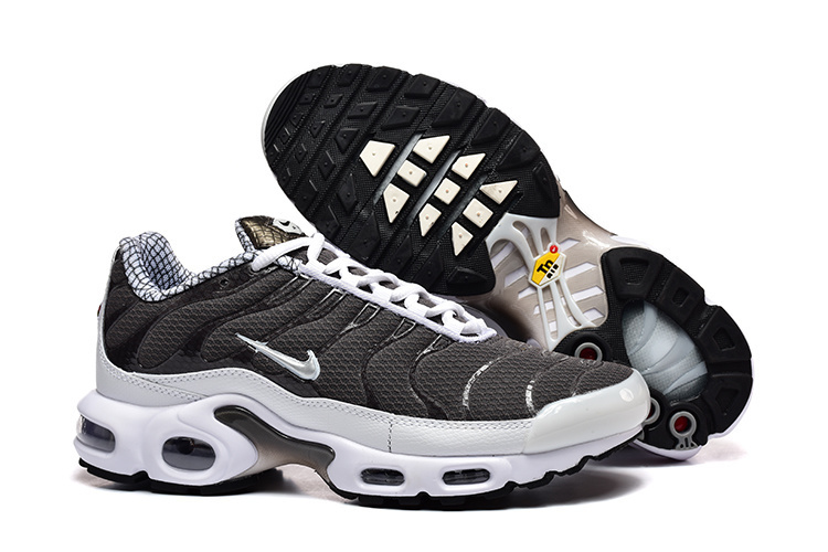 NIKE TN1