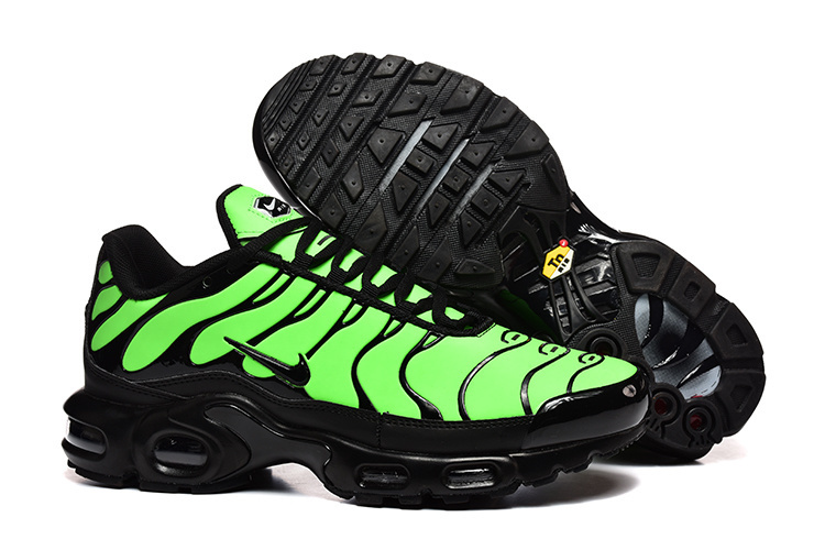 NIKE TN1