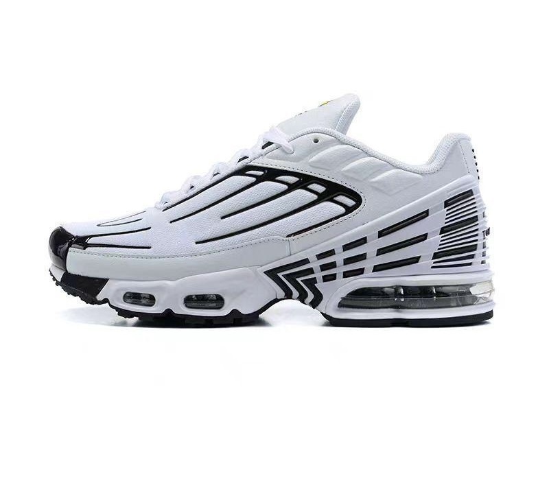 NIKE TN3