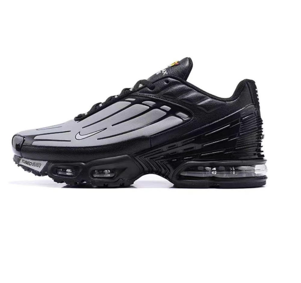 NIKE TN3