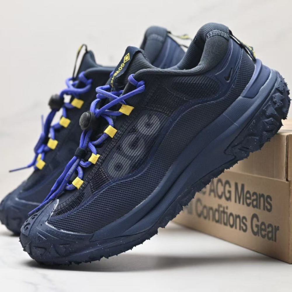 NIKE ACG mountain fly 2