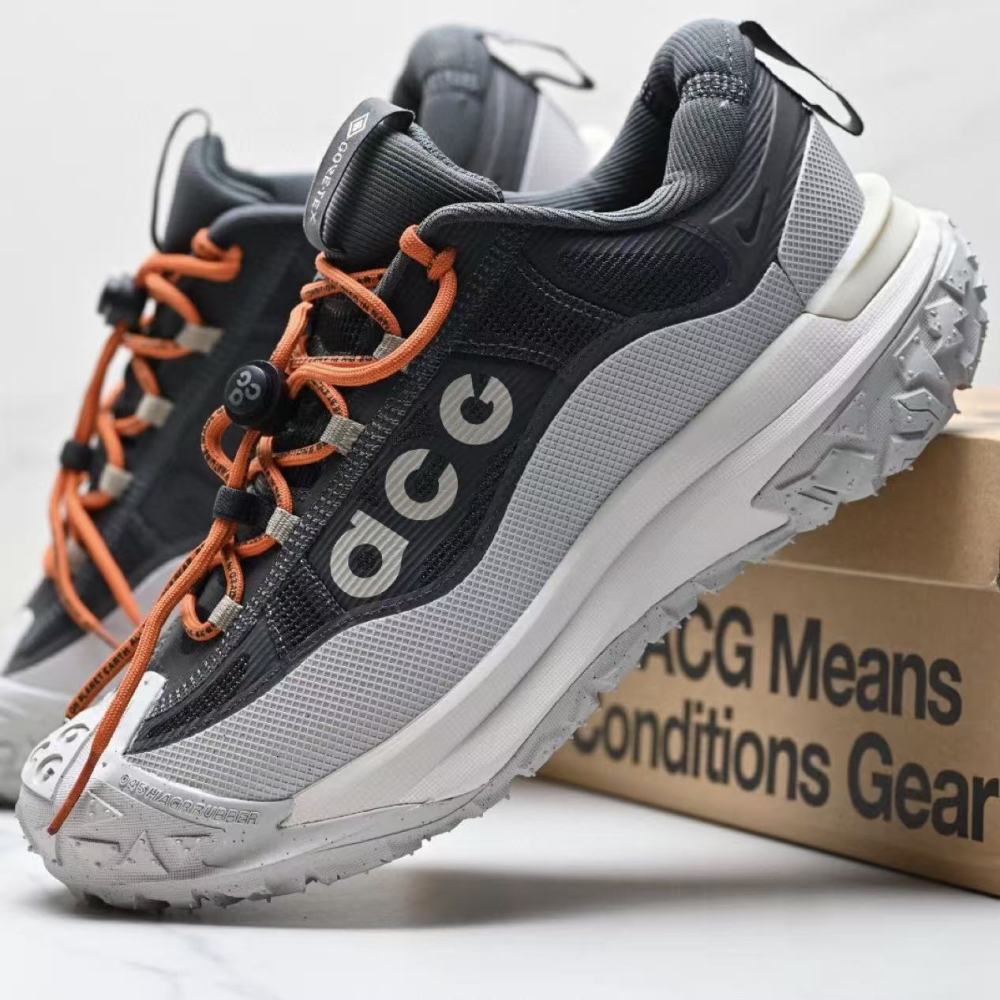 NIKE ACG mountain fly 2