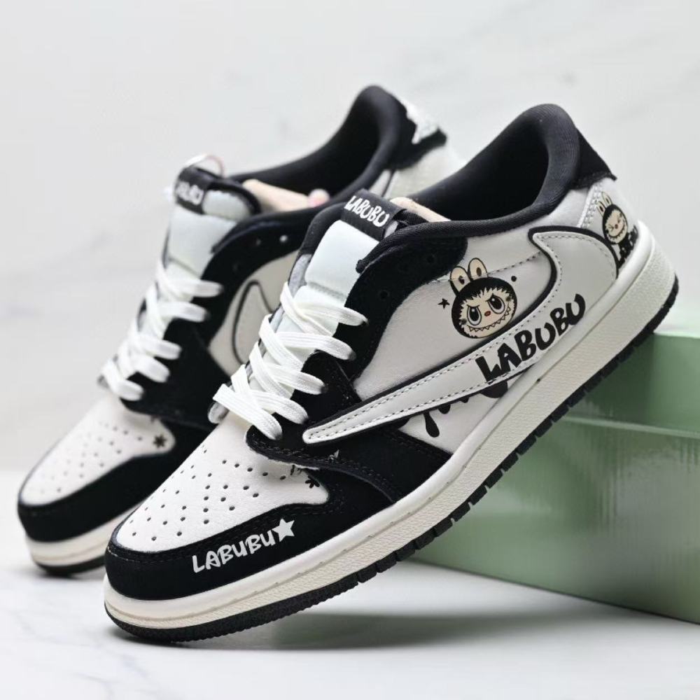 Nike Ts aj1