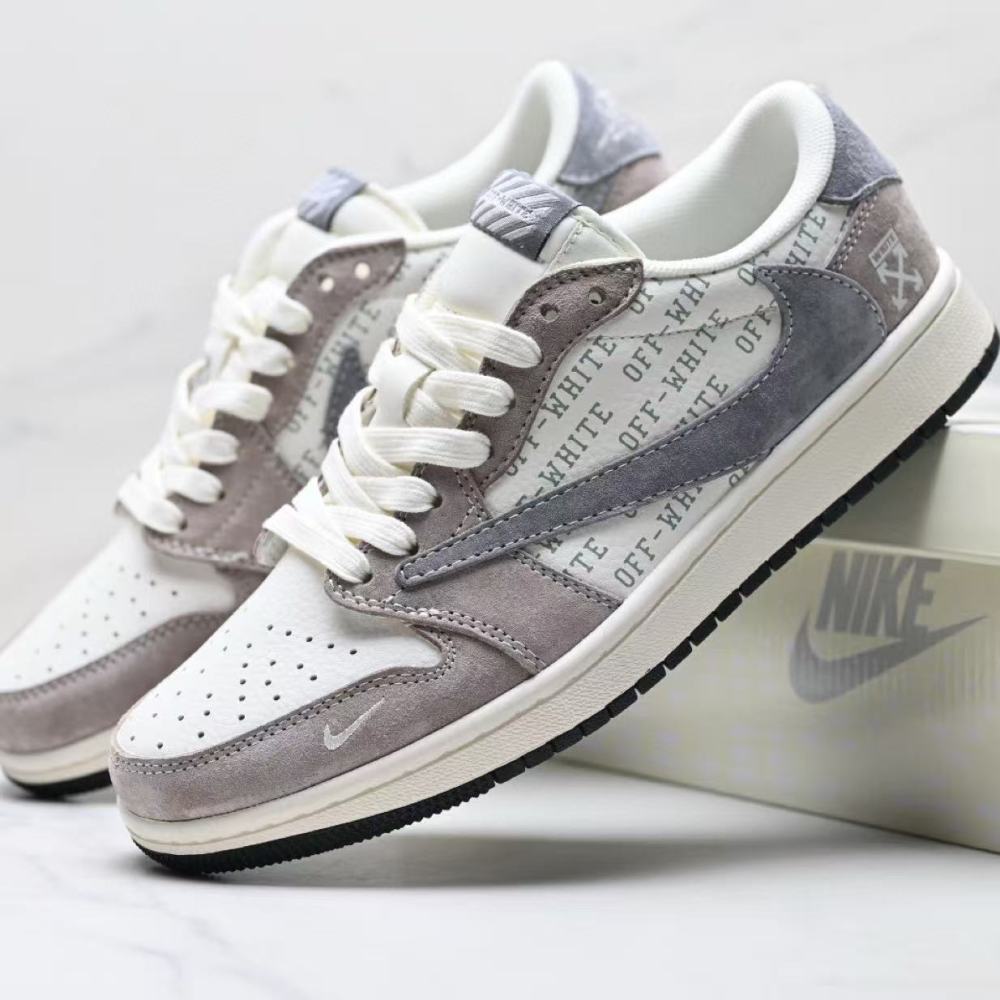 Nike Ts aj1